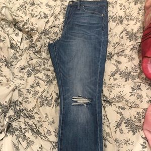 Madewell Jeans - Madewell Silm Boyjean In LITA wash Madewell Jeans - Madewell Silm Boyjean In LITA wash